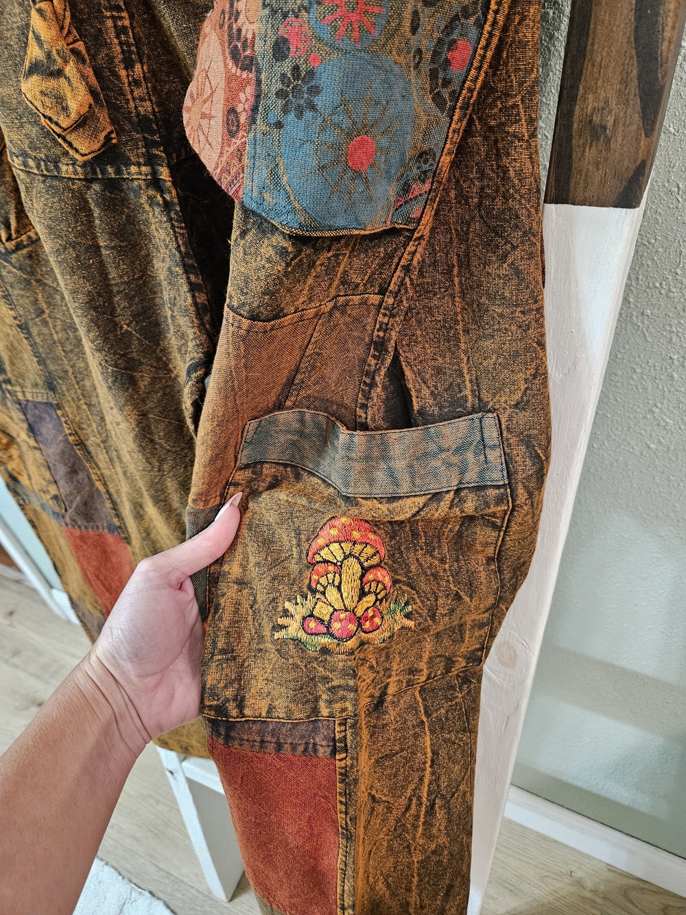 Boho Hippie Patchwork Cargo Pants Rising International Acid Wash Size XL - Picture 3 of 5